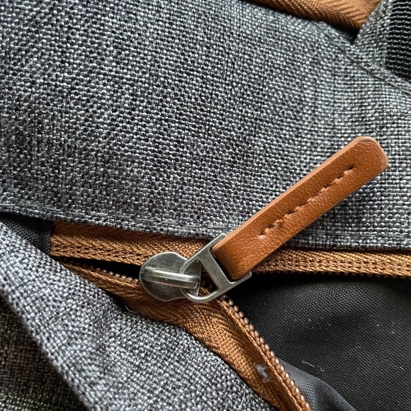 Domiso 13.3" Waterproof Functional Laptop Sleeve Briefcase With USB Battery Cord - Picture 13 of 15